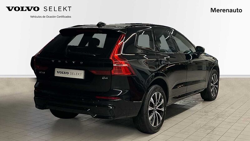 Volvo  XC60 Plus, B4 (diesel), Diésel, Dark