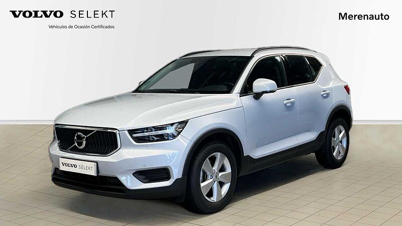 Volvo  XC40 Momentum Core, T2 manual